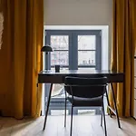 Chic - Cozy And Stylish - Center - Jp33 * Вроцлав