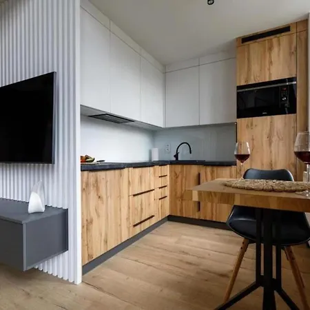 Chic - Cozy And Stylish - Center - Jp33 Apartment