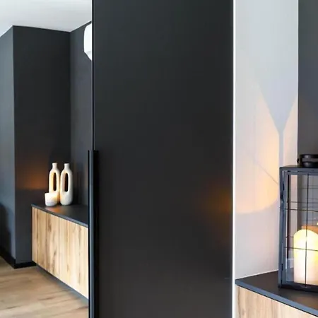 Chic - Cozy And Stylish - Center - Jp33 * Wroclaw